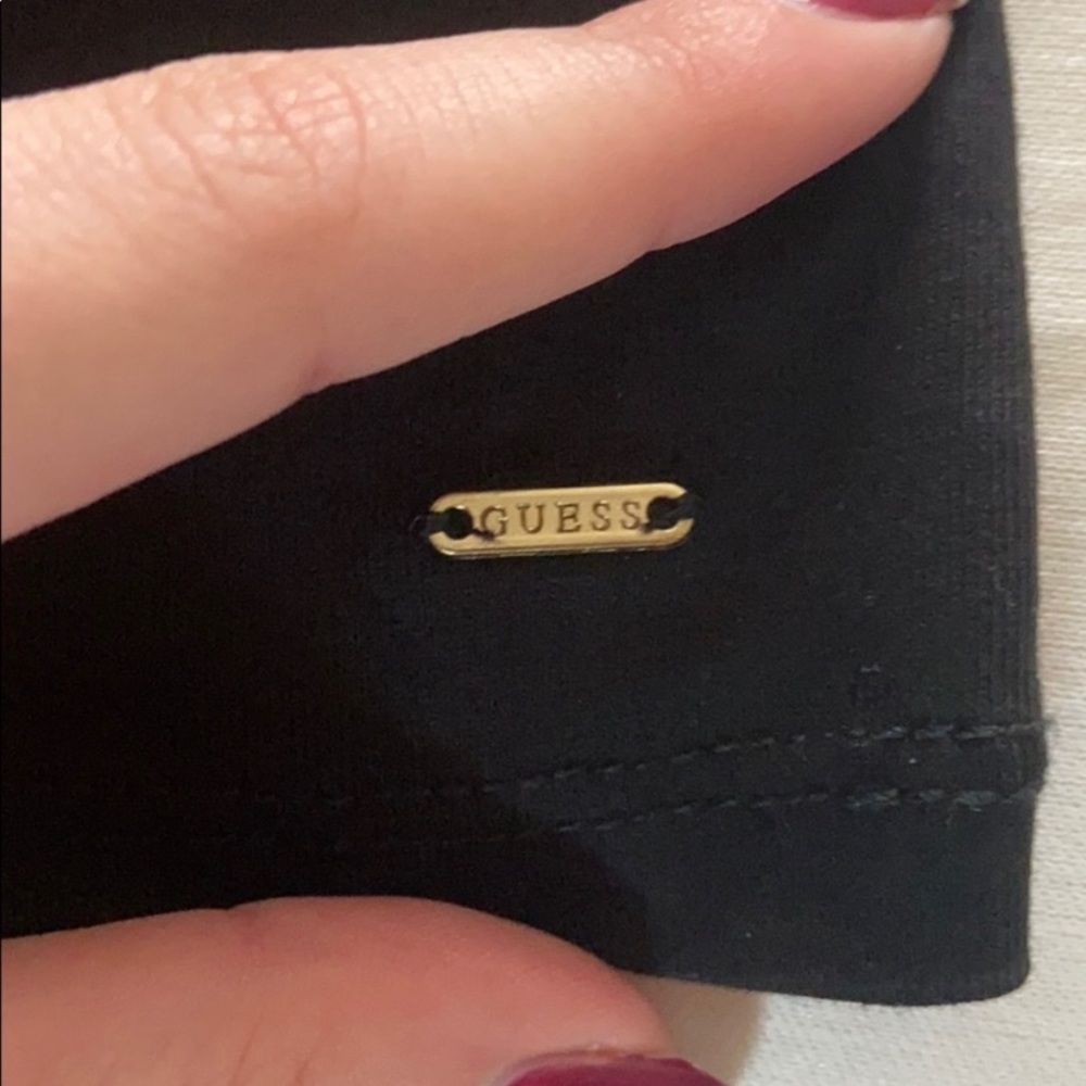Guess Short Sleeve V Neck